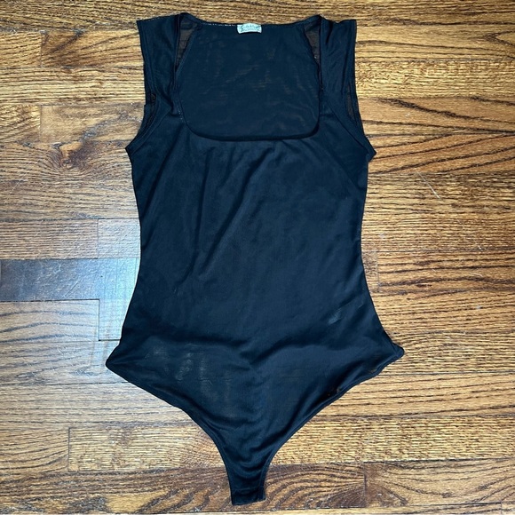 Free People Mesh Bodysuit Size Small excellent condition. Very stretchy soft - Picture 1 of 9